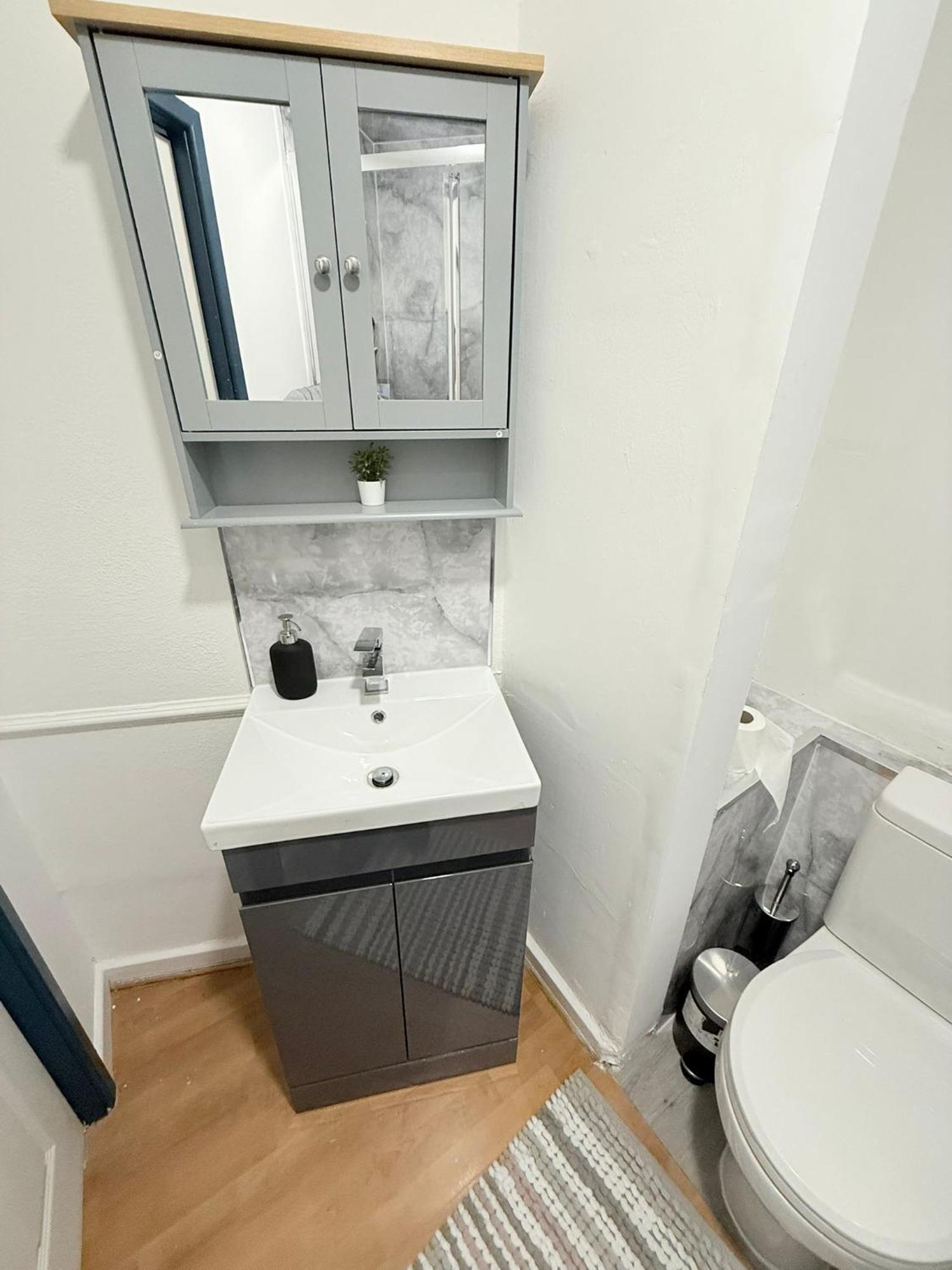 Oak Guest Guest house London